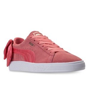 PUMA Suede Satin Bow Sneaker NEW Size 8 Coral